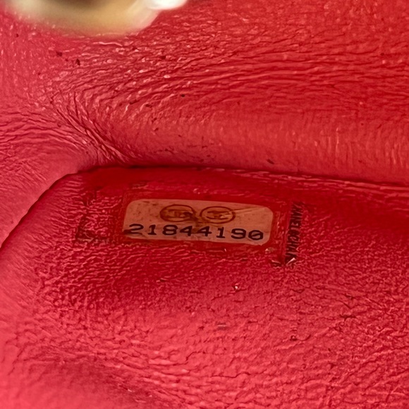 Chanel Black Mini Rectangular Patent Classic Flap Bag - Great Condition - Picture 11 of 11